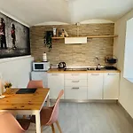 La Casa Della Corte - Monferratohome Semesterbostad *