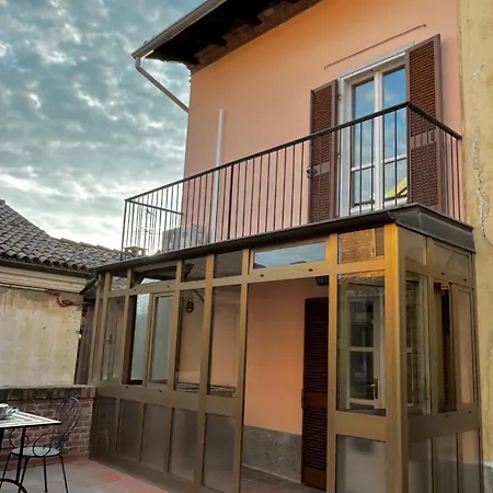 La Casa Della Corte - Monferratohome Nyaraló Viarigi