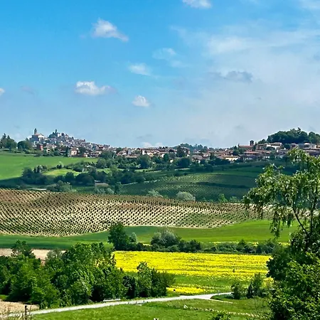 La Casa Della Corte - Monferratohome Viarigi